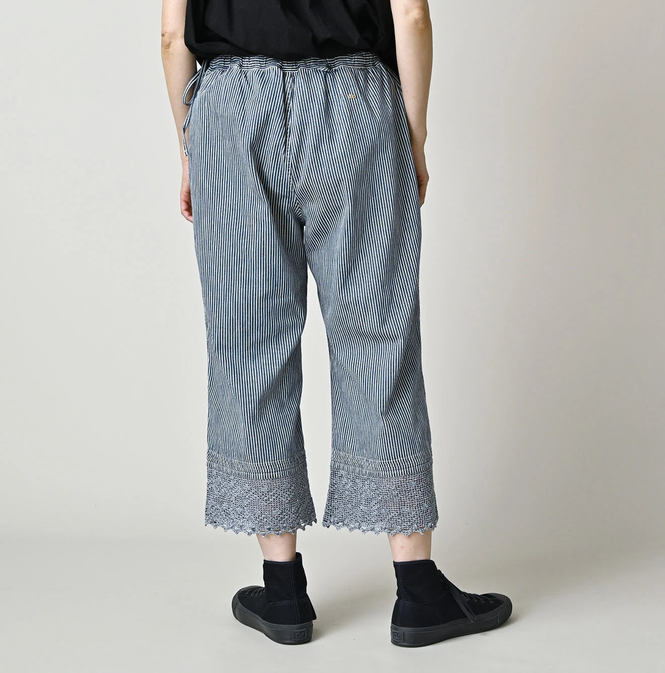 Komugi Denim Lace x Petit Pants Distressed