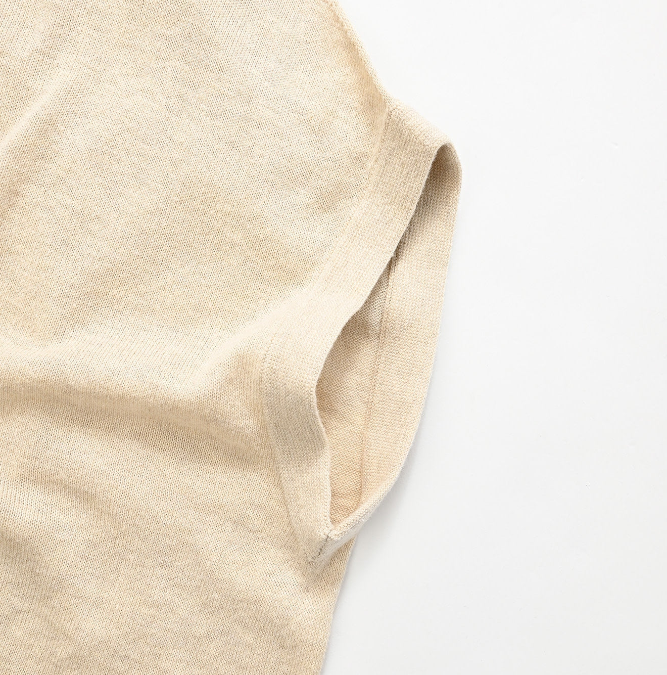 Whole Super Gauze 908 Uma Vest Detail