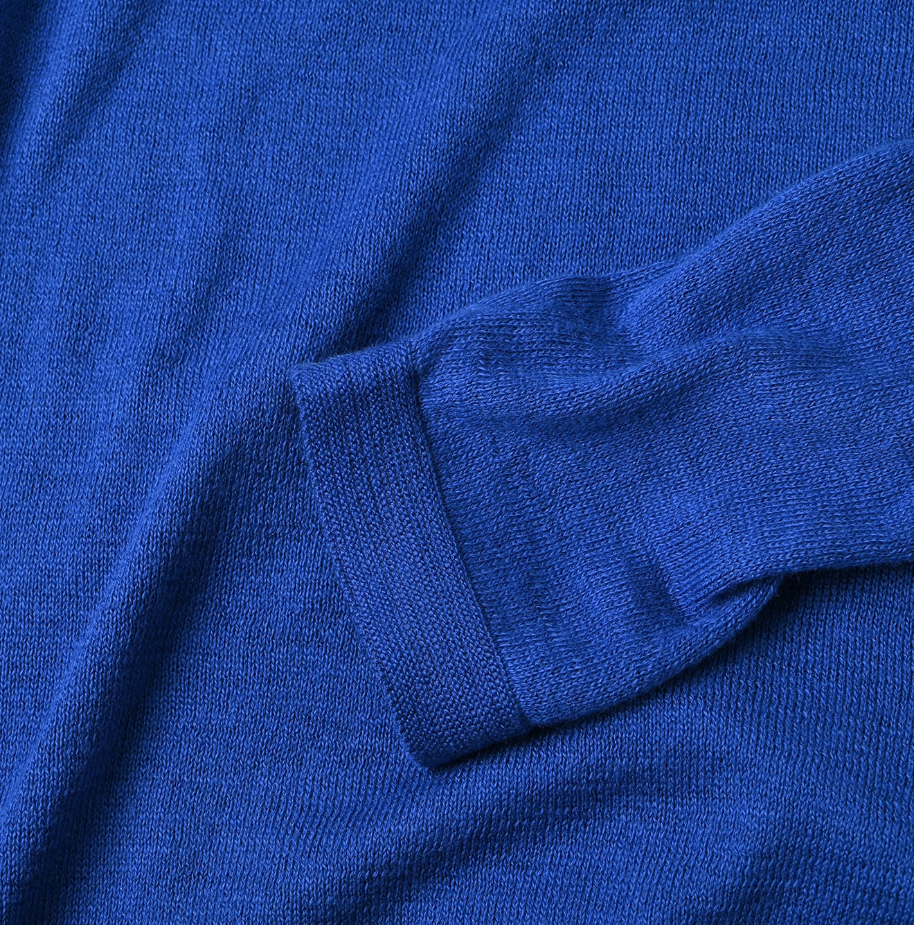 Whole Super Gauze 908 Turtle Neck Detail