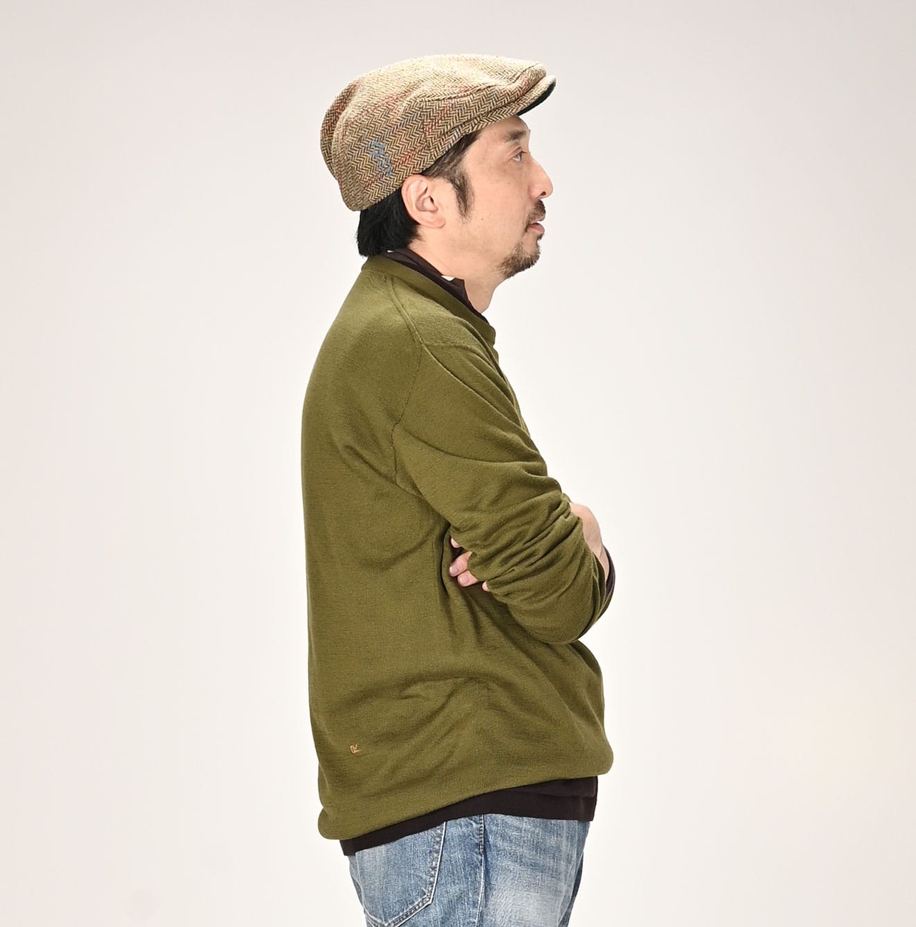 Whole Super Gauze 908 Crew Pale Male Model