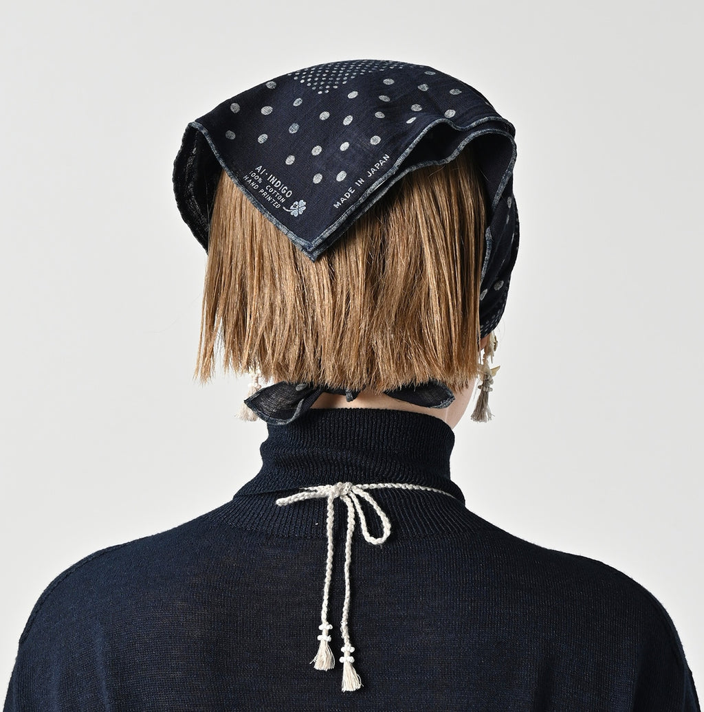 Indigo Whole Super Gauze 908 Turtle Neck Detail