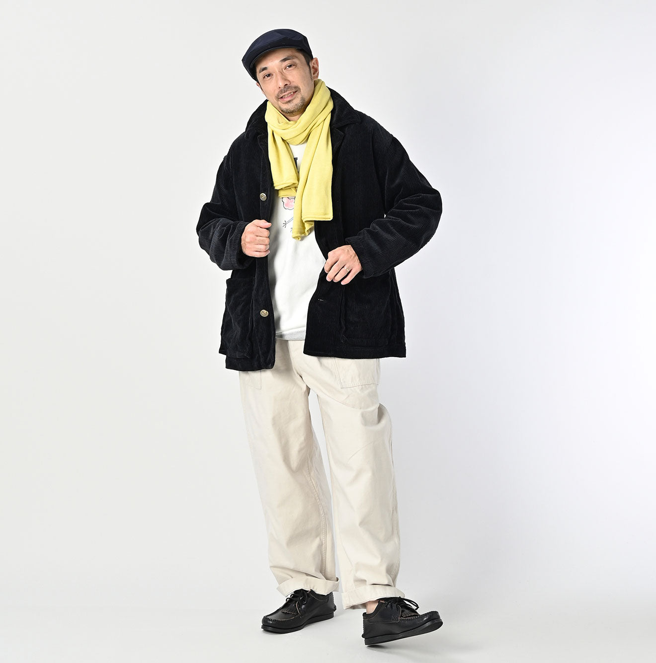 Super Gauze Muffler Male Model