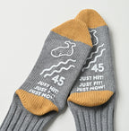 Low Gauge Socks Detail