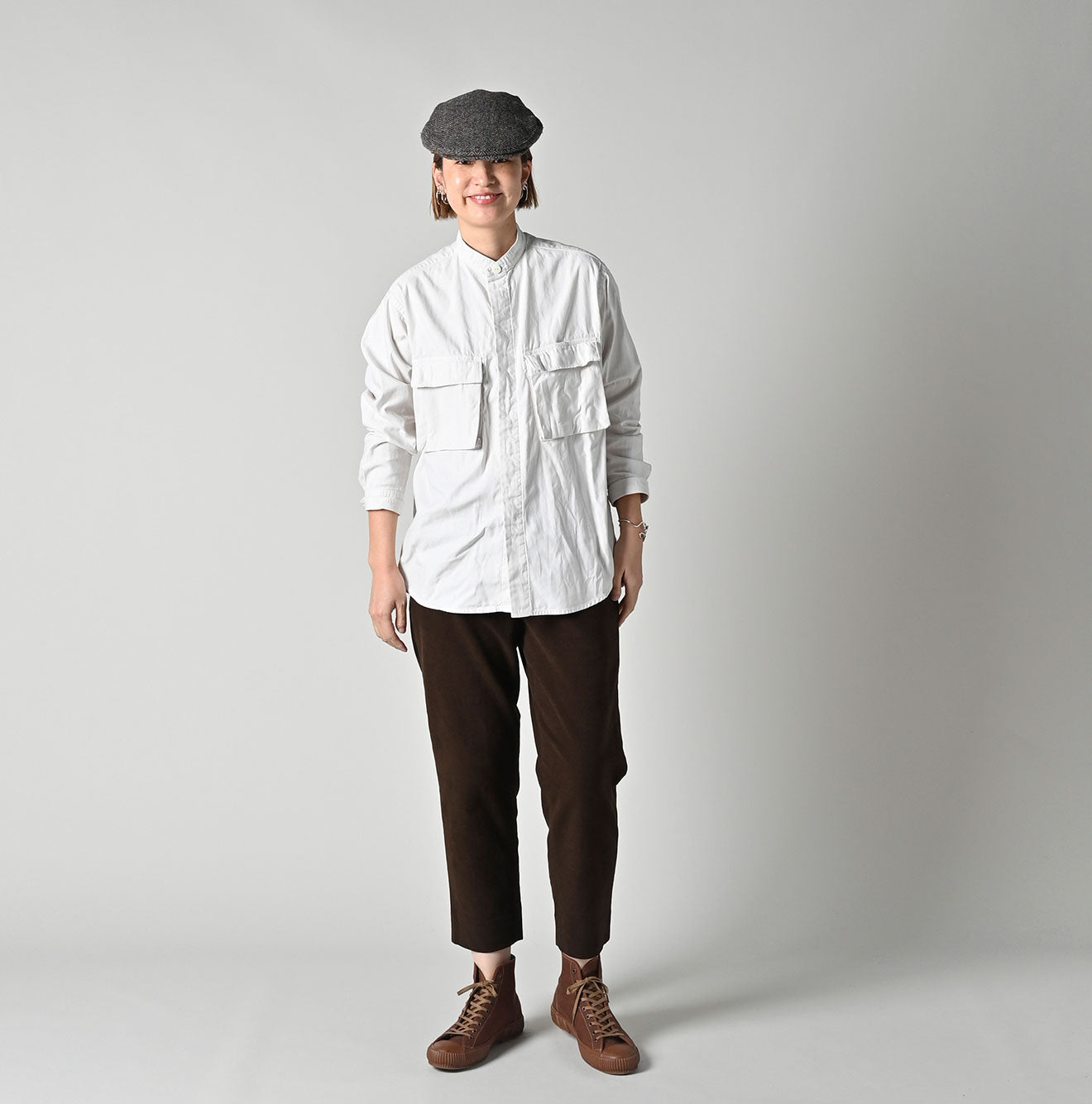 Thin Back Satin 908 Nîmes Shirt Female Model