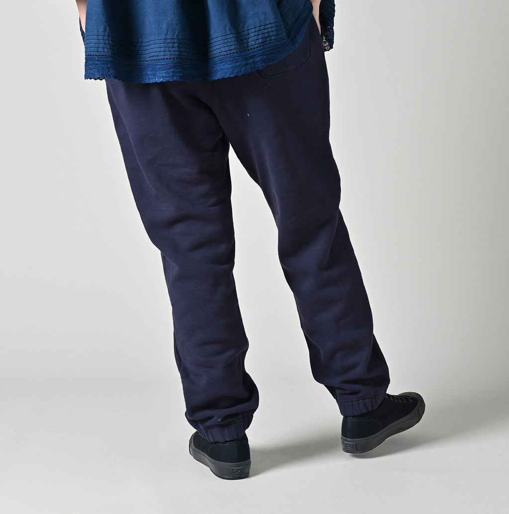 Heritage Urake 908 Sweatpants Female Model