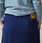 Smooth Skirt Detail