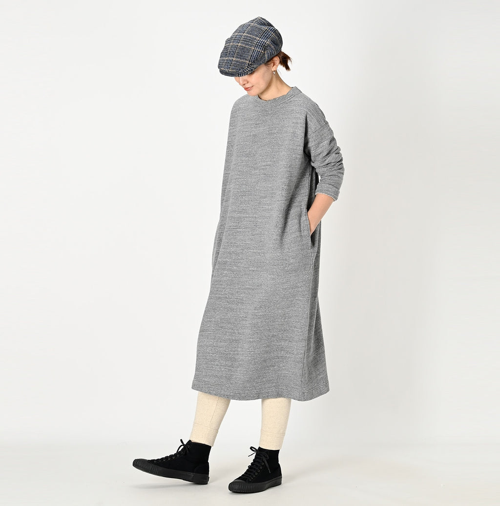 Top Urake Dress Female Model