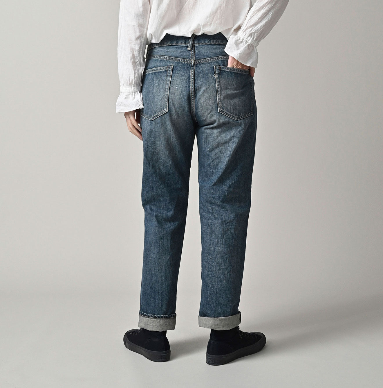 Rye Mugi Denim Crosby 89 Zyu Female Model
