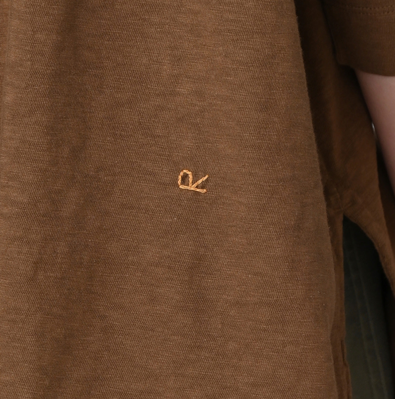 Tenjiku Big Slit T-shirt Detail