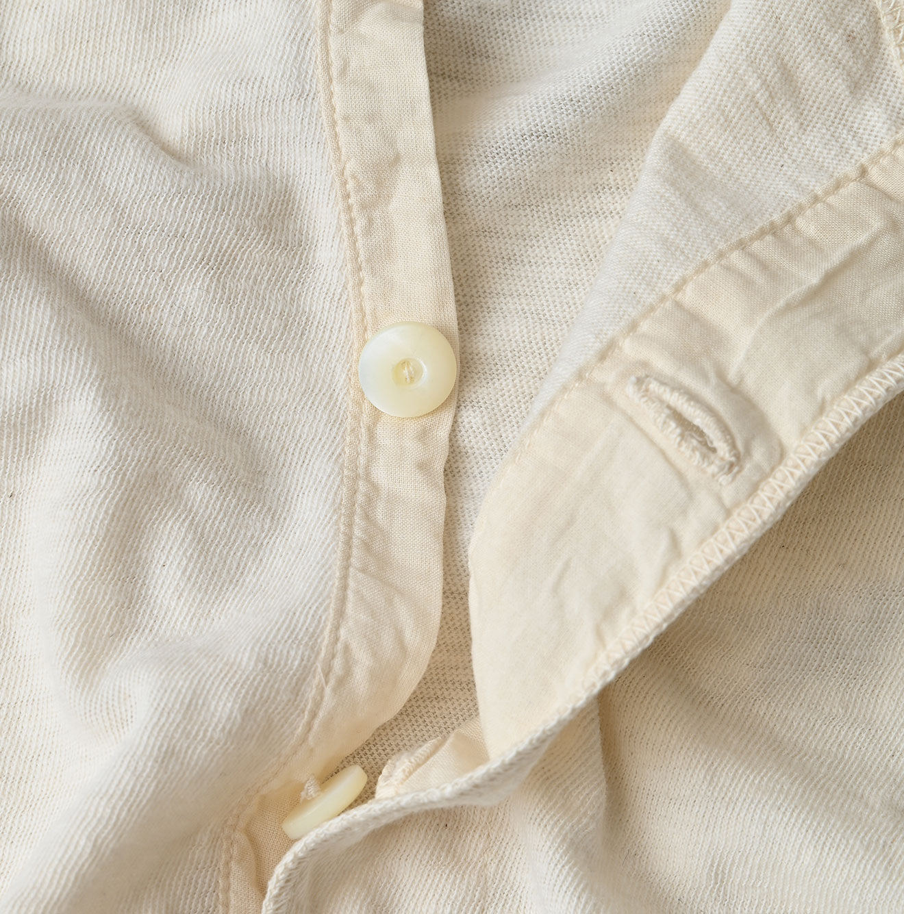 Tenjiku 908 Henley Detail