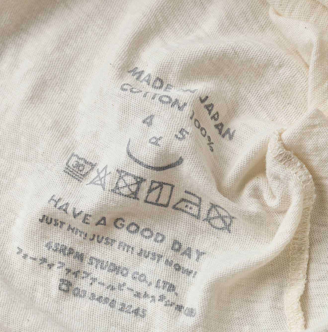 Tenjiku 908 Henley Detail