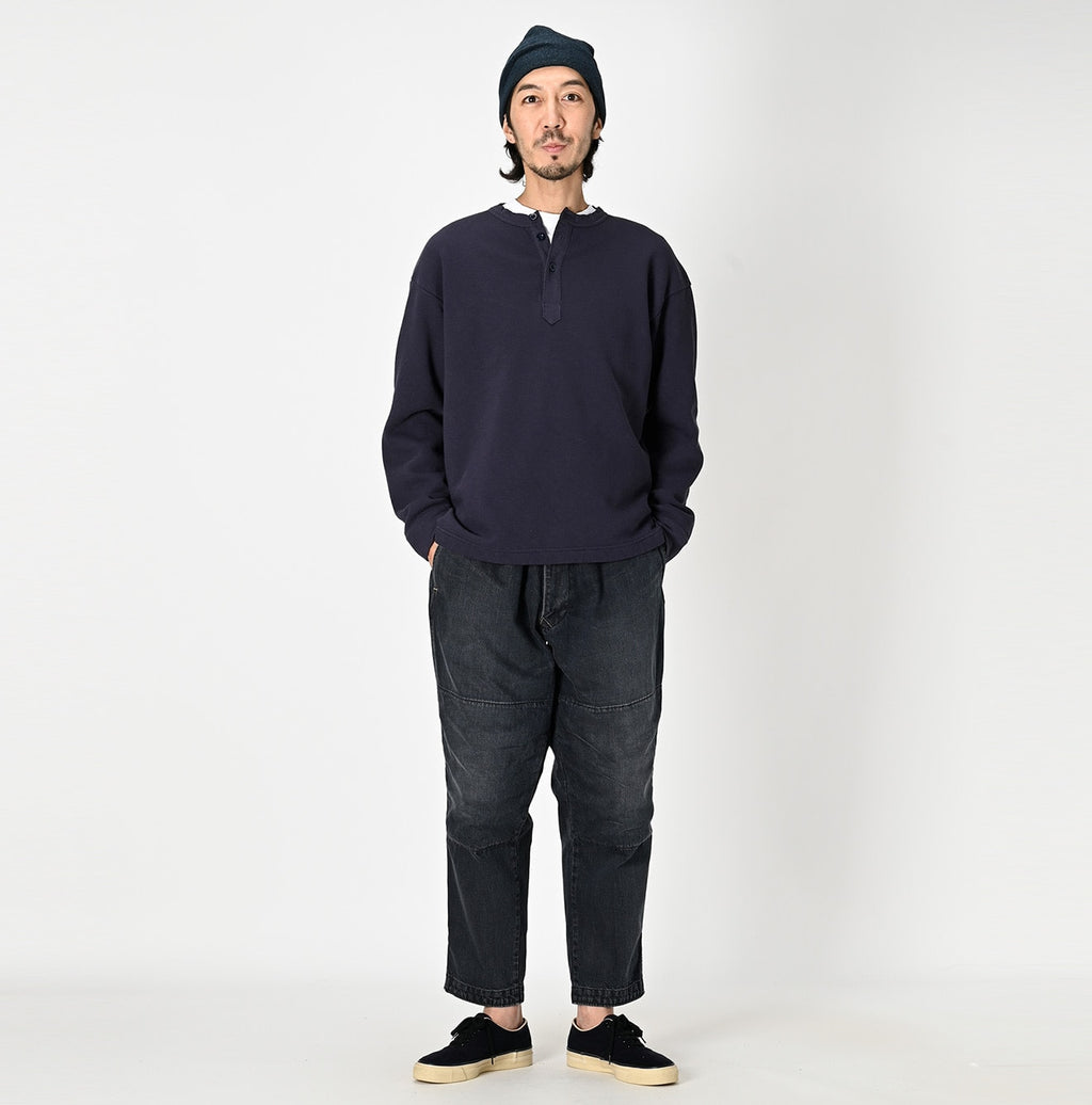 Urake 908 Henley Male Model