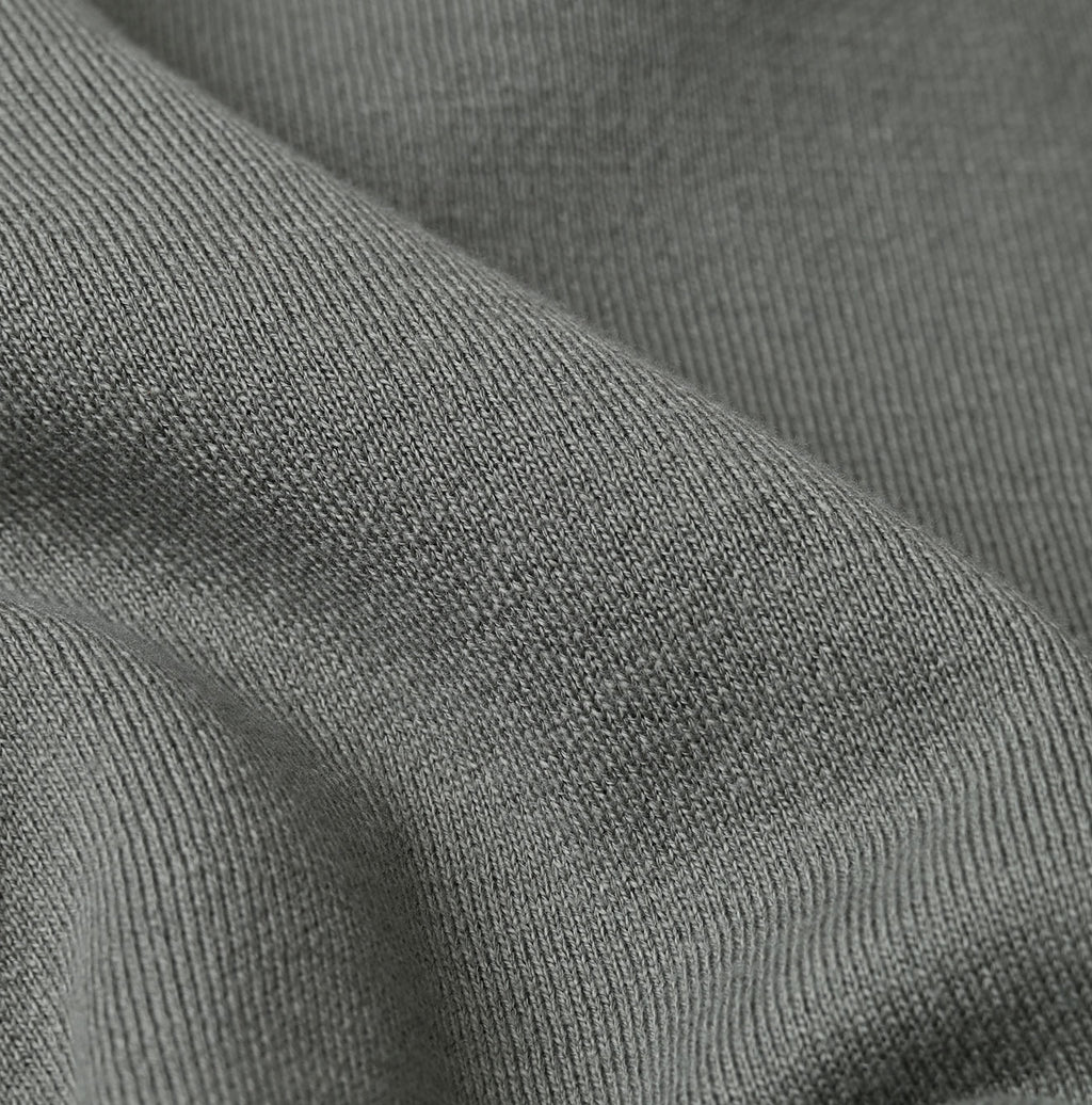 Smooth Yock Neck M Shirt Detail