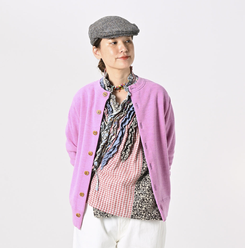 Horizontal Urake 908 Cardigan Female Model
