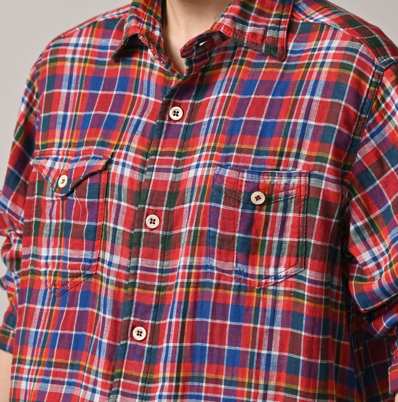 Gauze Double Woven 908 Gatcha-Pocket Shirt Detail
