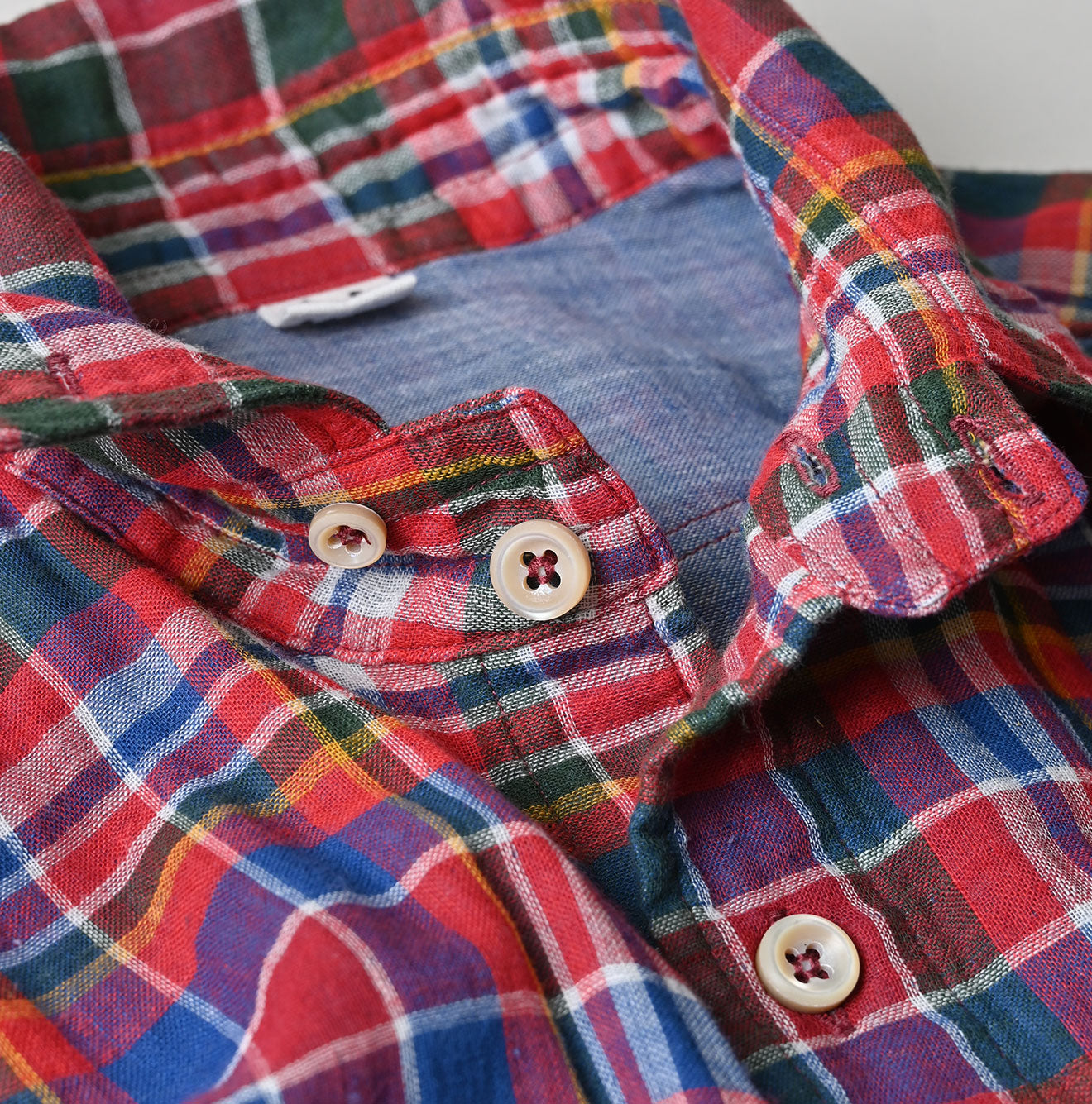 Gauze Double Woven 908 Gatcha-Pocket Shirt Detail