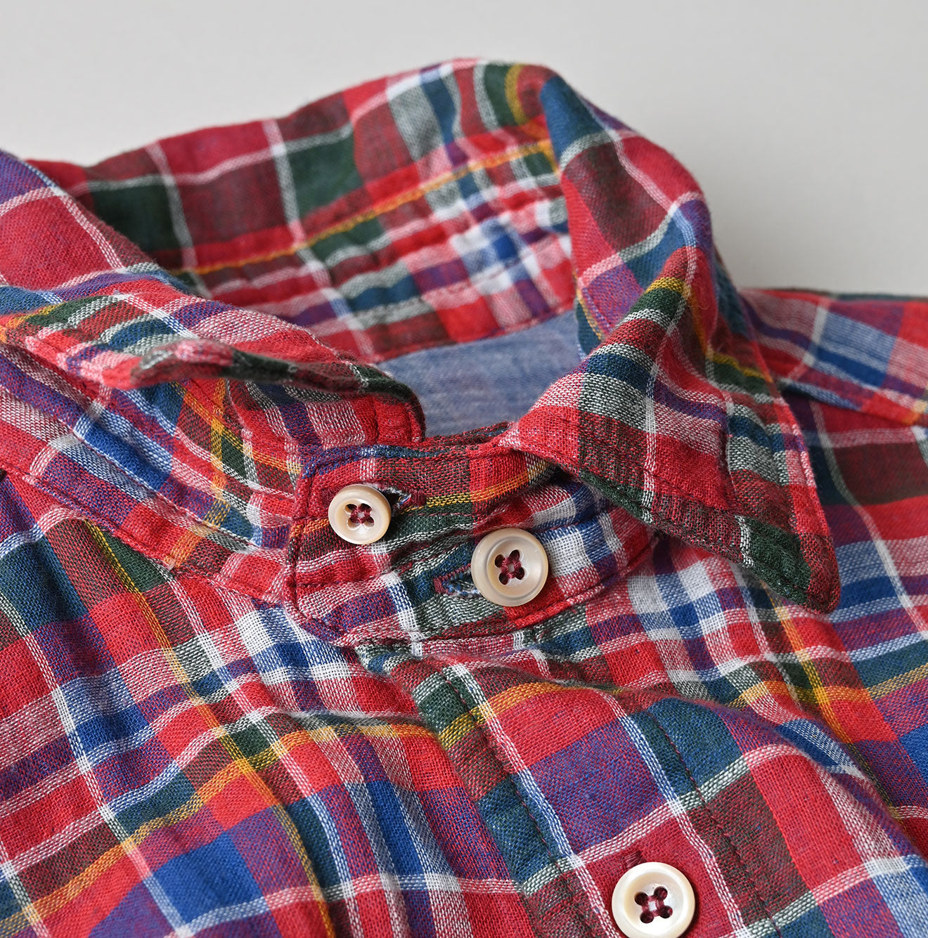 Gauze Double Woven 908 Gatcha-Pocket Shirt Detail