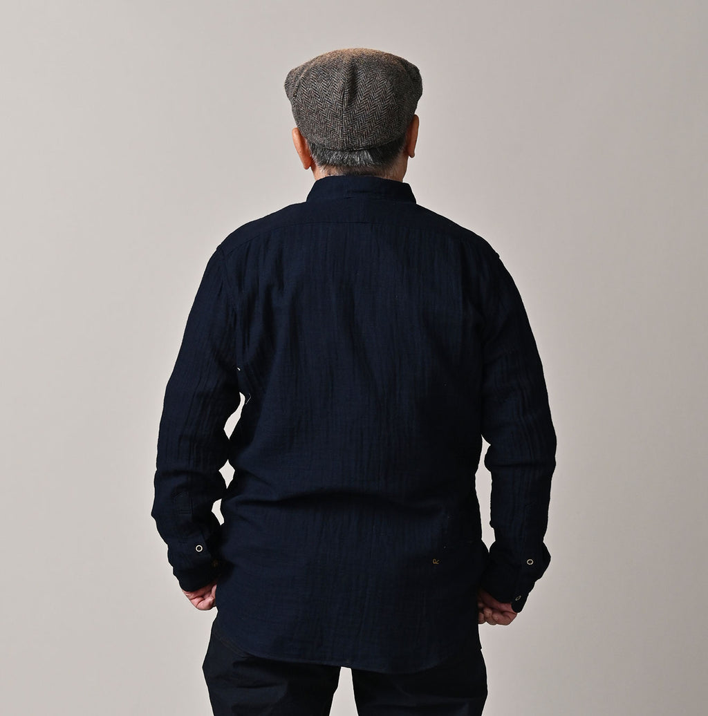 Indigo Gauze Double Woven 908 Loafer Button Down Shirt Male Model