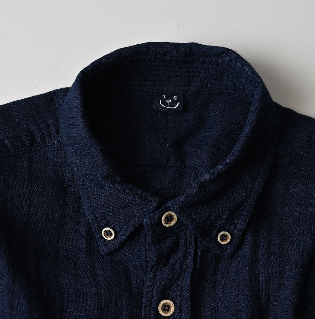 Indigo Gauze Double Woven 908 Loafer Button Down Shirt Detail