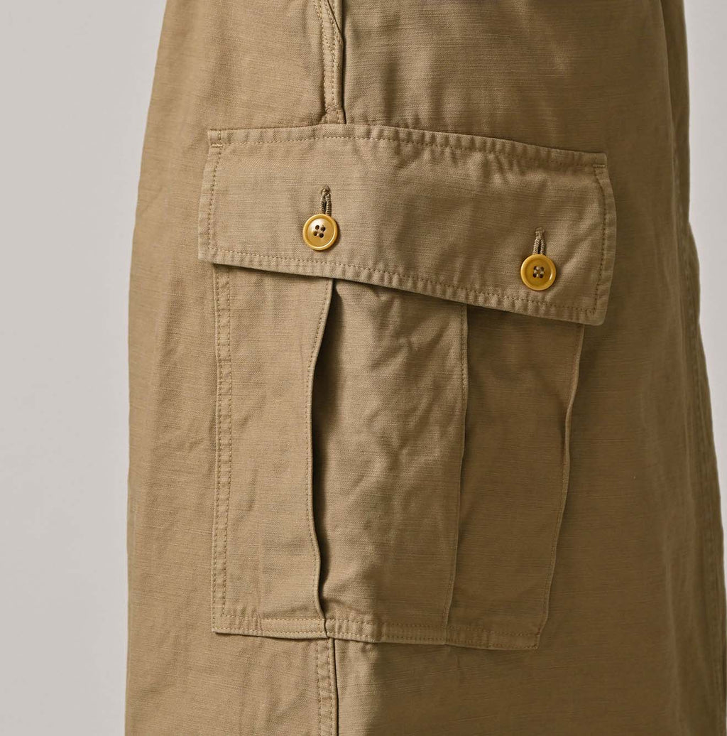 Back Satin Cargo Skirt Detail