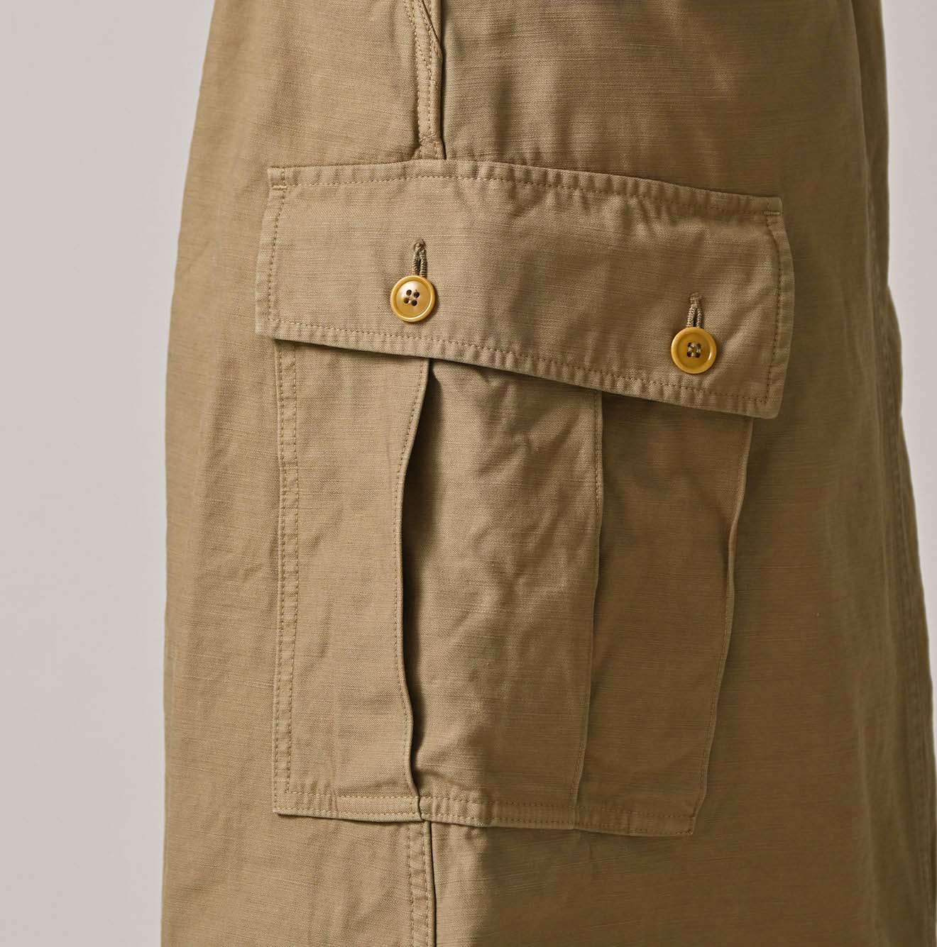 Back Satin Cargo Skirt Detail