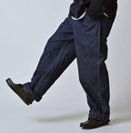 Work Indigo 908 Painter Pants Male Model