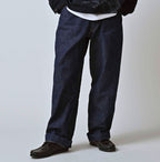 Work Indigo 908 Painter Pants Male Model
