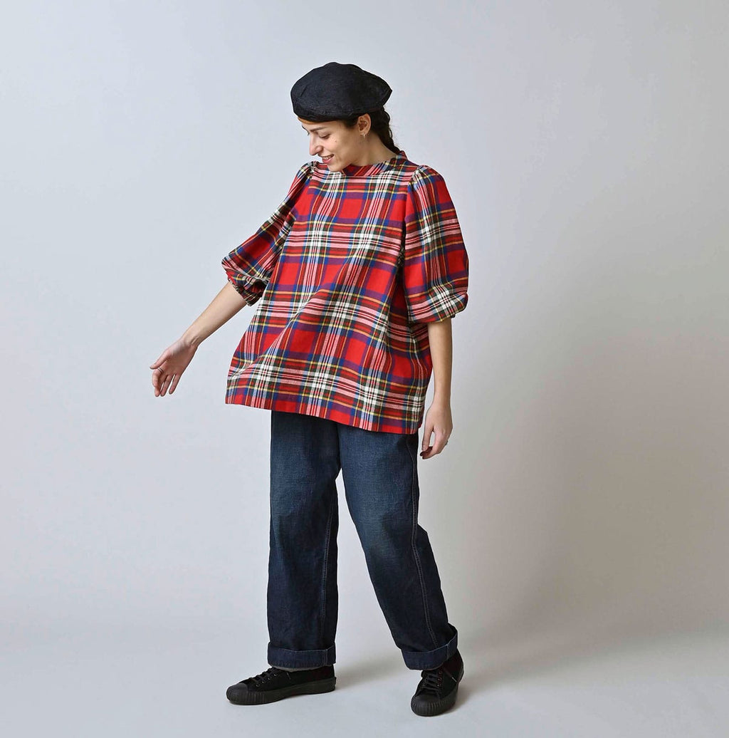 Work Indigo 908 Painter Pants Zyu Female Model