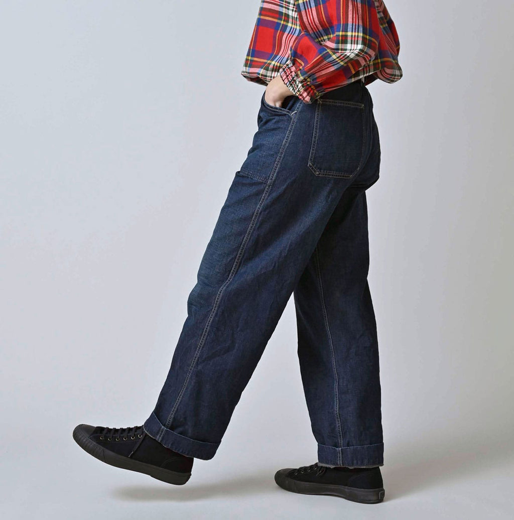 Work Indigo 908 Painter Pants Zyu Female Model