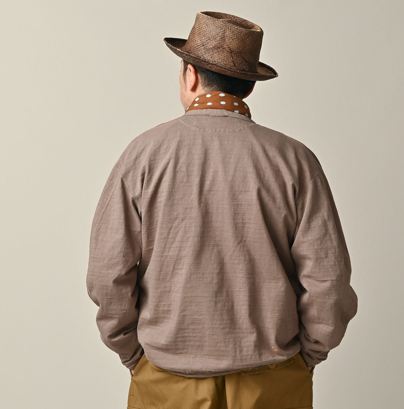 Dekoboko Tenjiku 908 Binder Cardigan Male Model