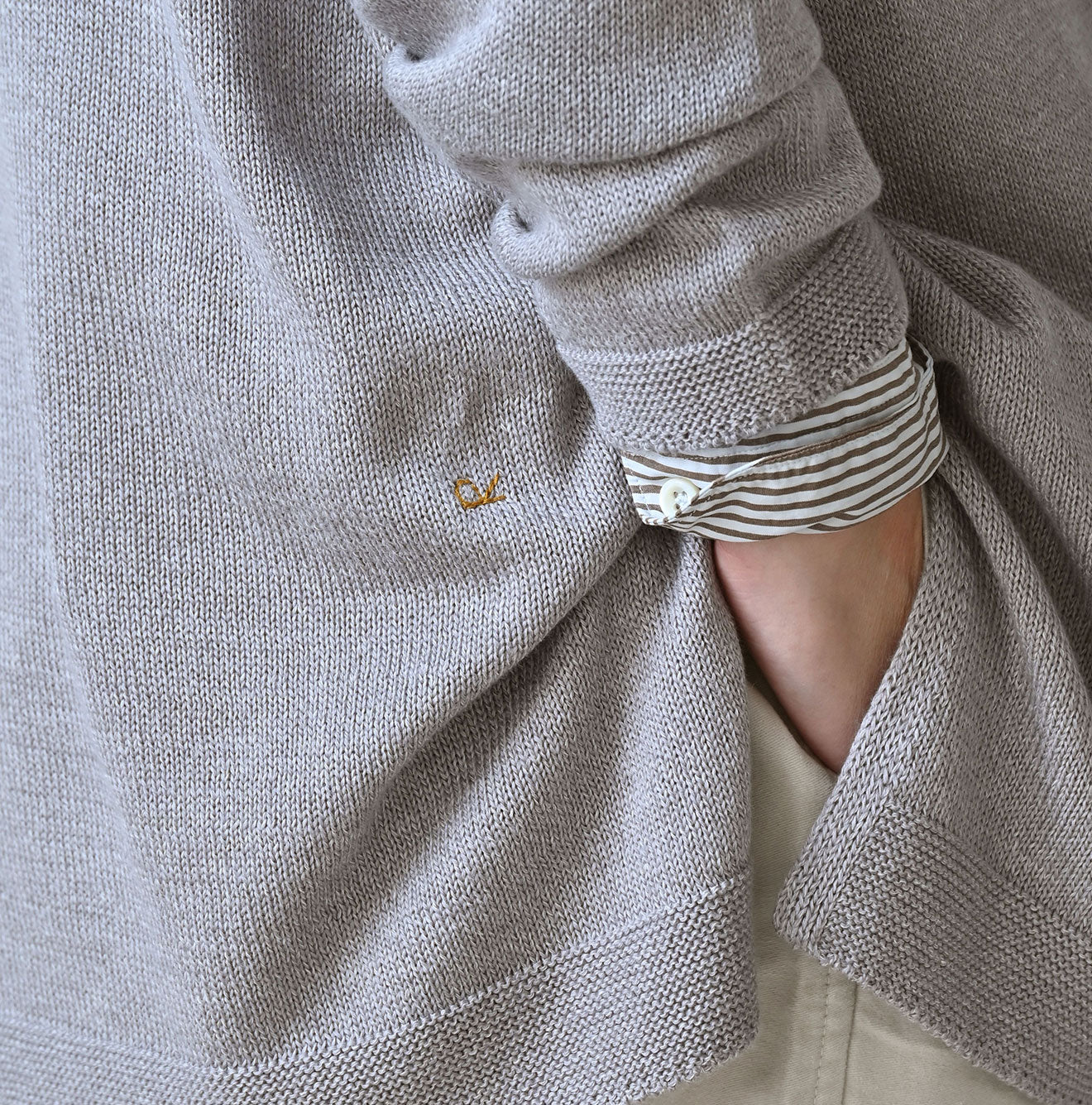 Low Gauge Super Gauze Tunic Detail