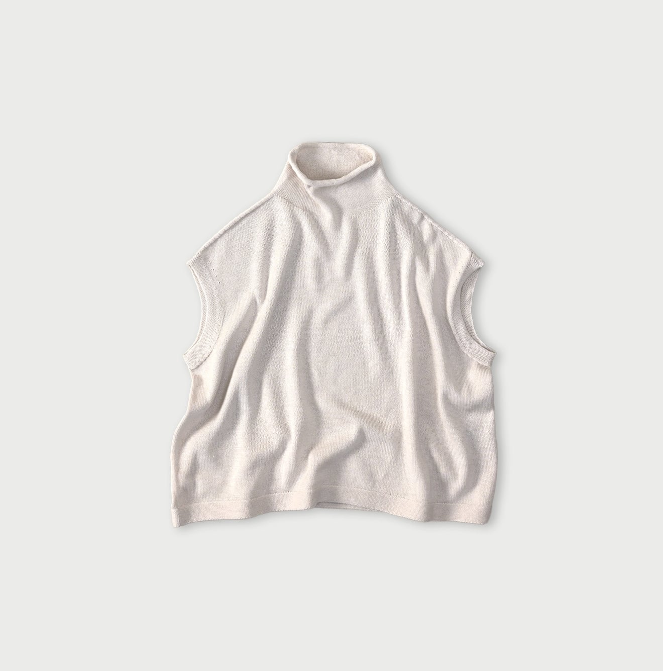 Low Gauge Super Gauze M Vest White Top