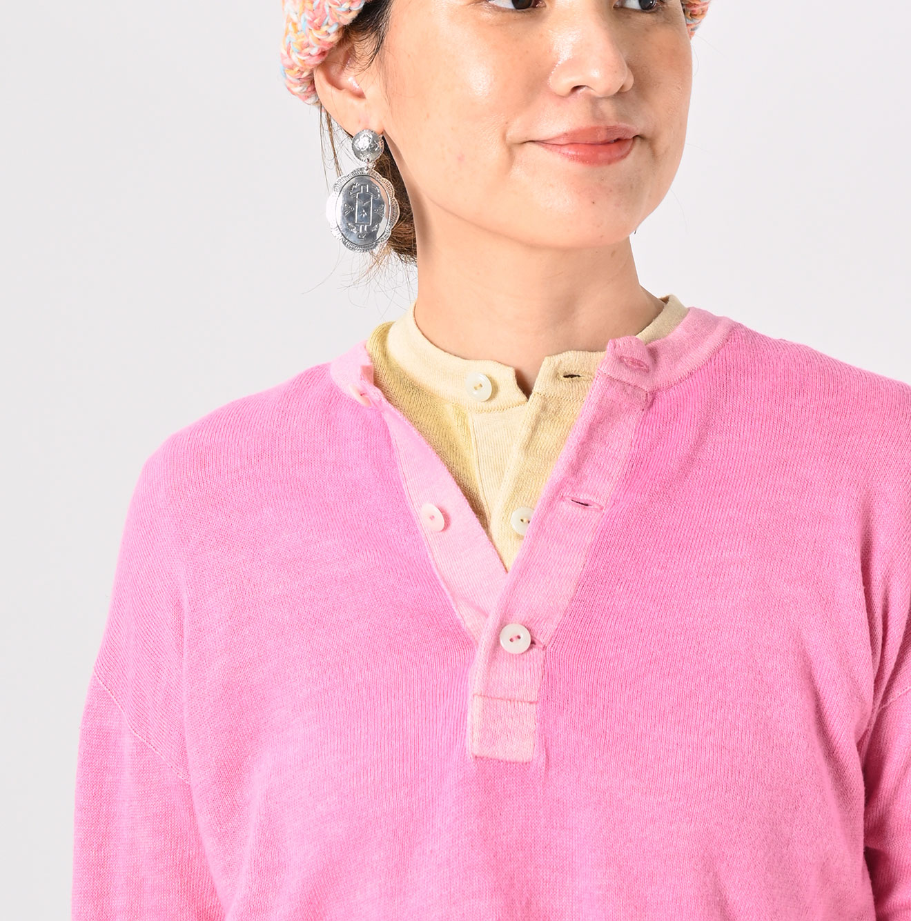 Plant Dyed Whole Super Gauze 908 Henley Detail