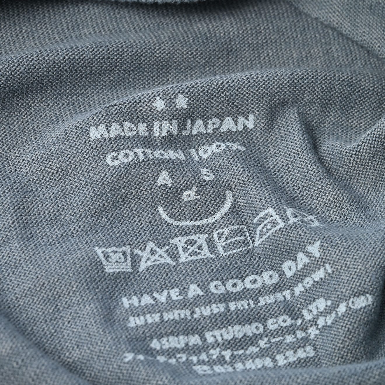 Plant Dyed Whole Super Gauze 908 Henley Detail
