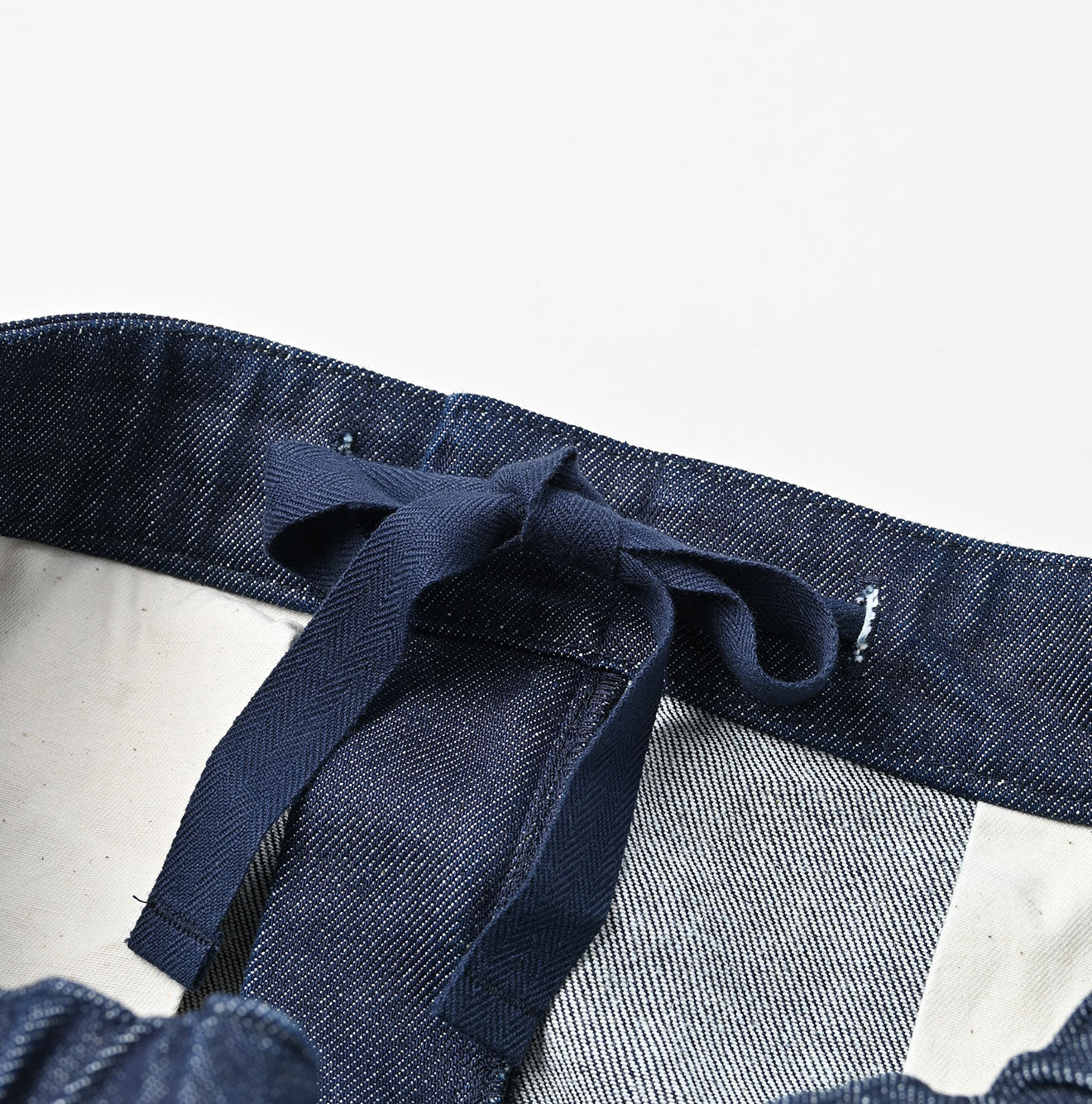 Rye Mugi Streched Denim Sabrina Slacks Detail