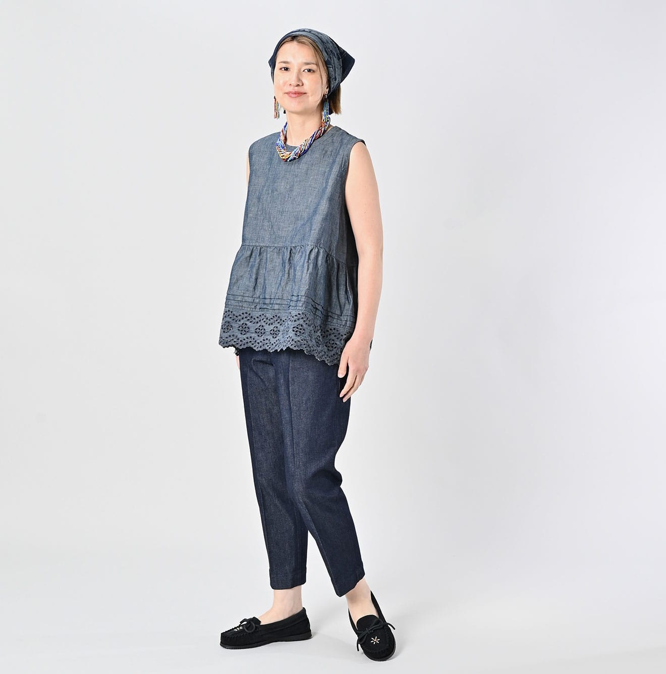 Rye Mugi Streched Denim Sabrina Slacks Female Model