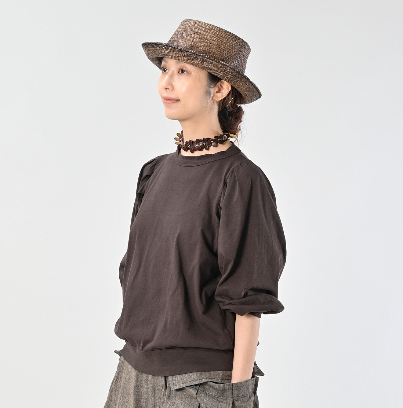 Zimbabwe Cotton Puff T-shirt Female Model