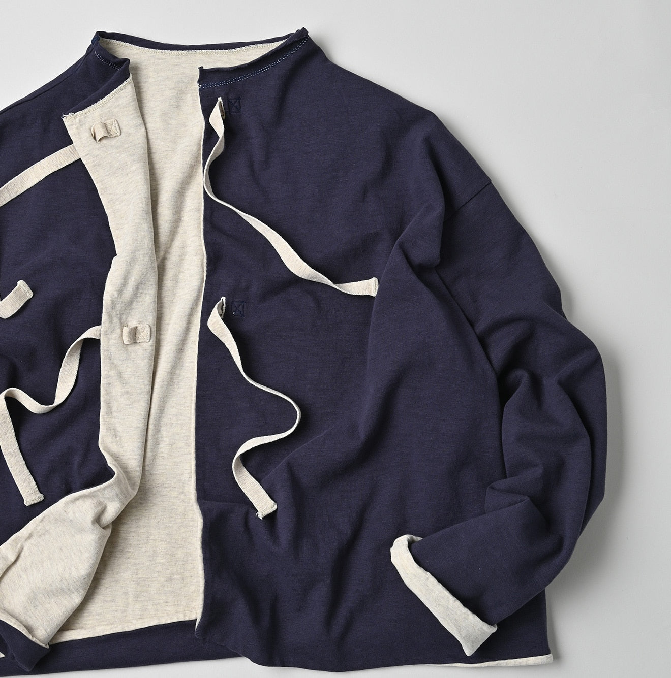 Zimbabwe Cotton Reversible Square Cardigan Beige Top x Navy