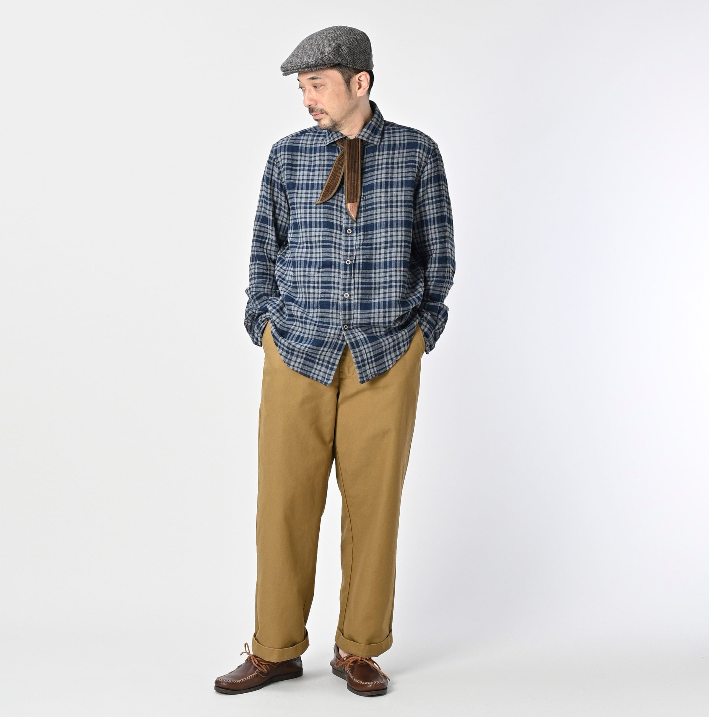 Indigo FuwaFuwa Double Woven 908 Lofer Shirt Male Model