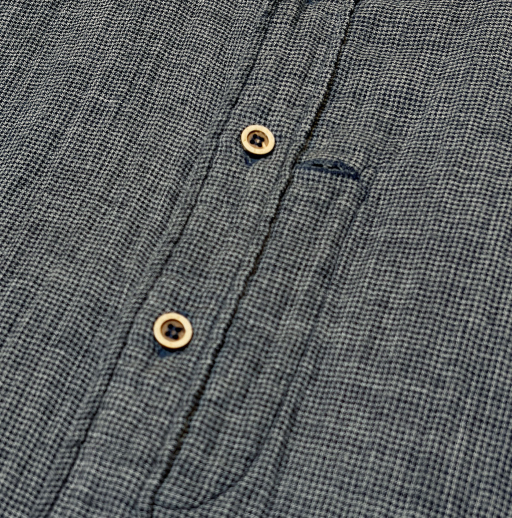 FuwaFuwa Double Woven 908 Loafer Shirt Detail