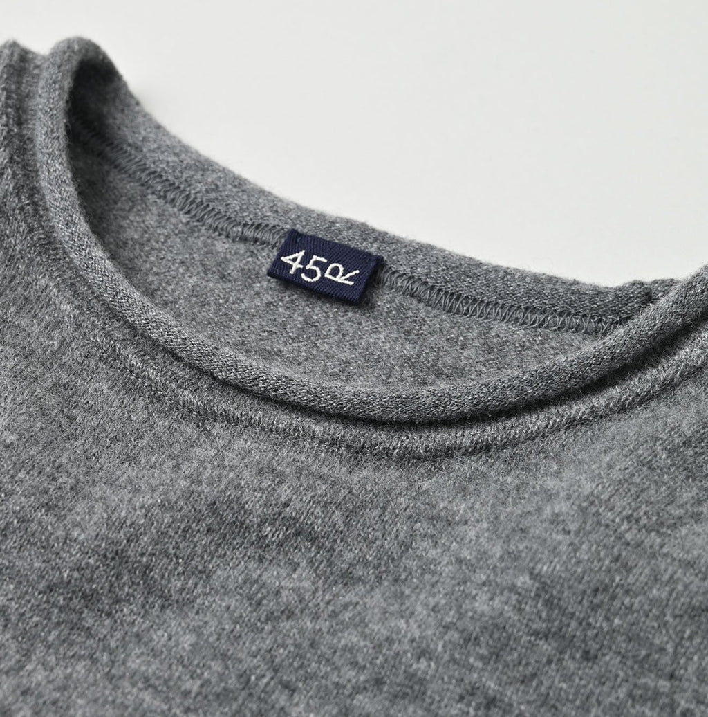 Cashmere T-shirt Detail