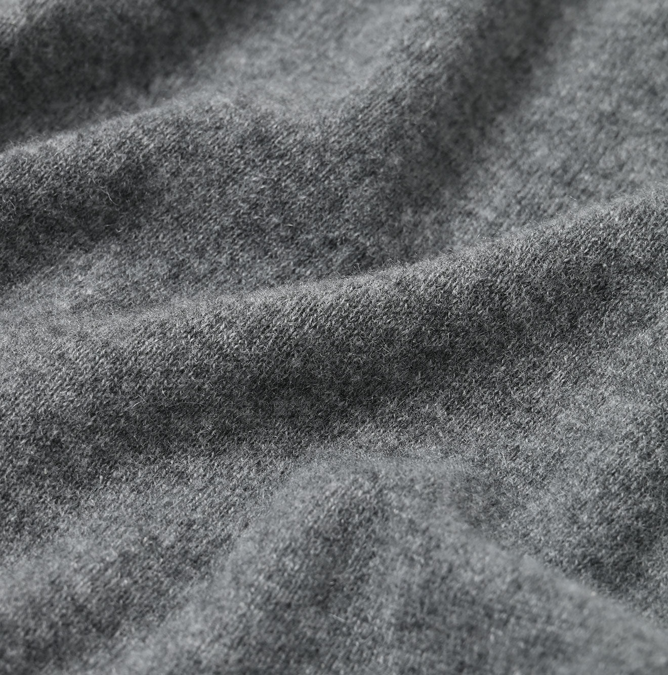 Cashmere T-shirt Detail