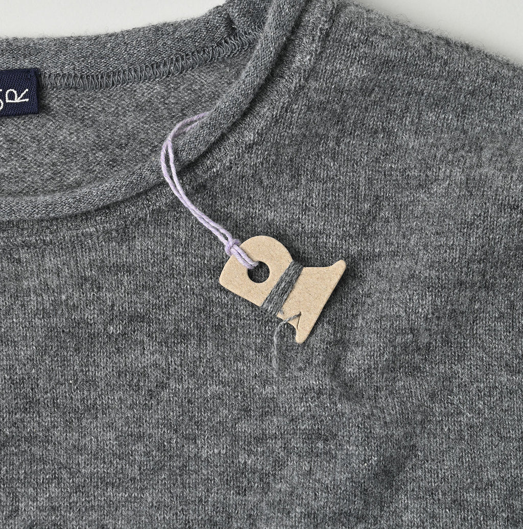 Cashmere T-shirt Detail