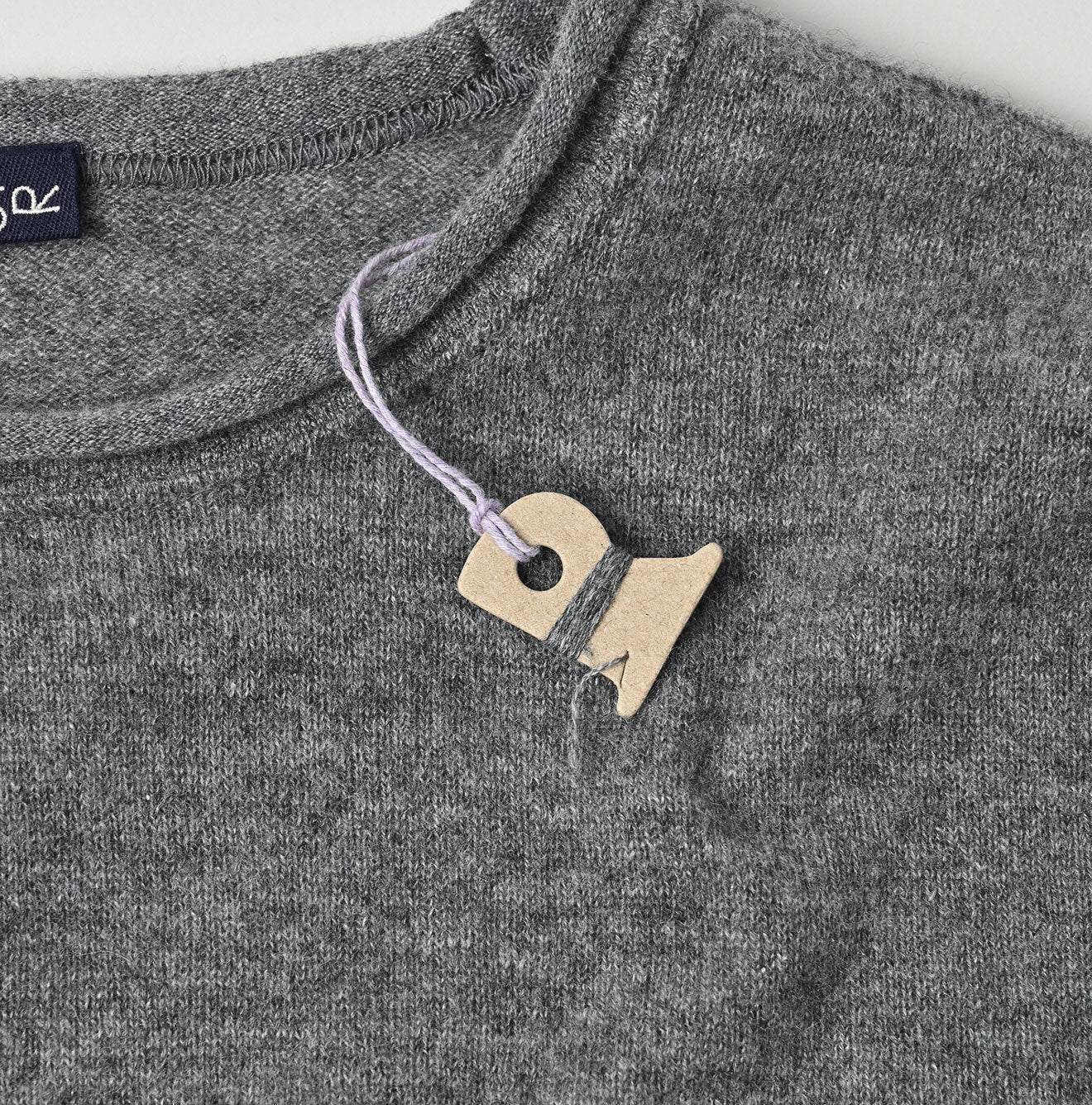 Cashmere T-shirt Detail