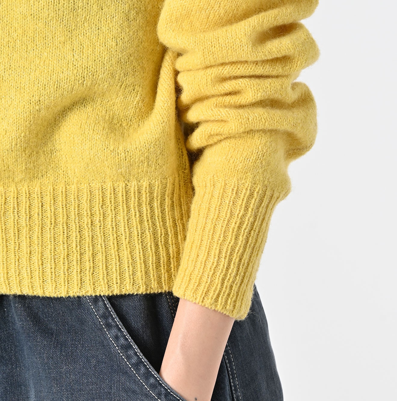 Shetland Boiled Wool Sweater Detail