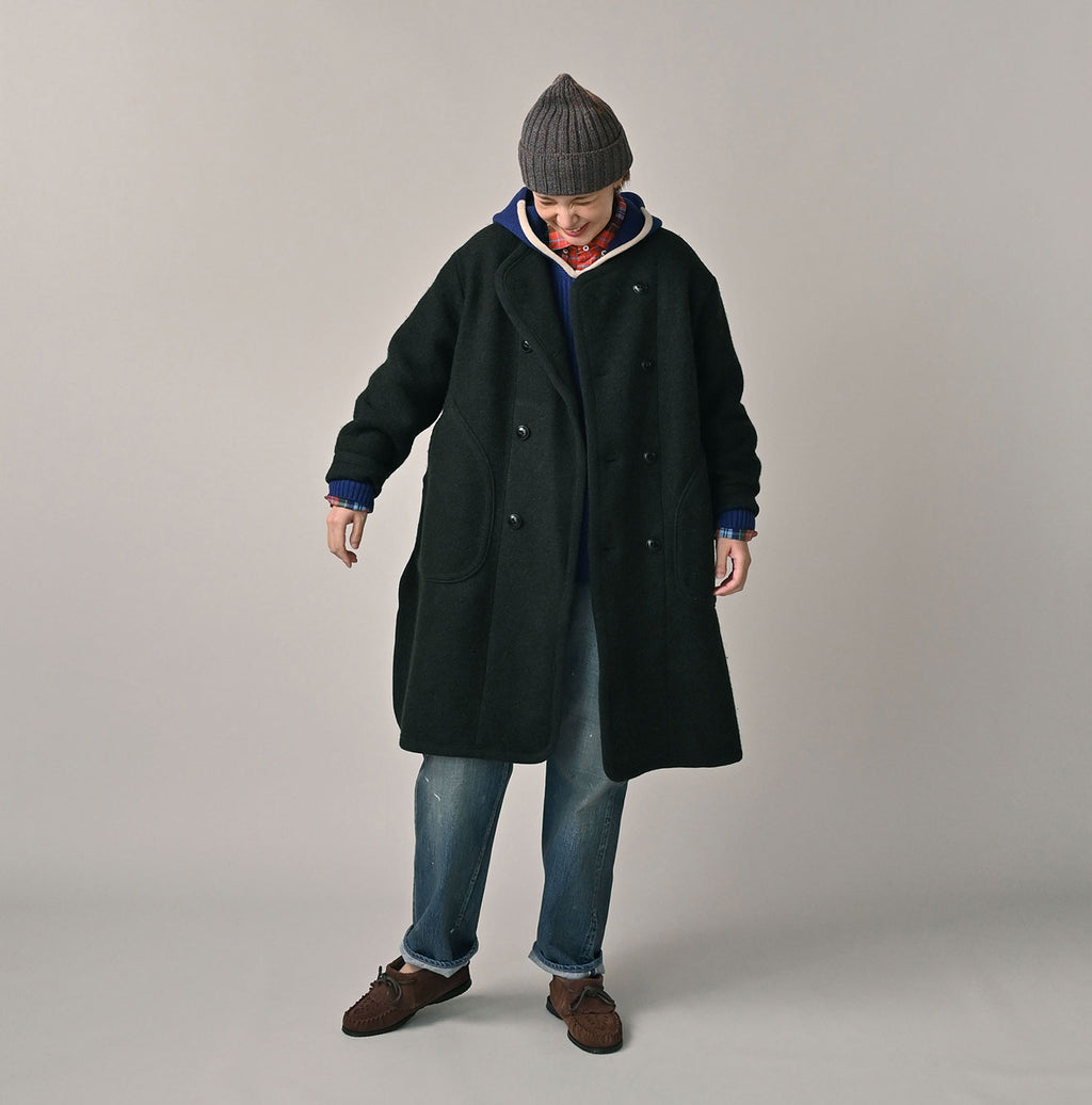 Boiled Wool Knit Tyrolean Coat Female Model