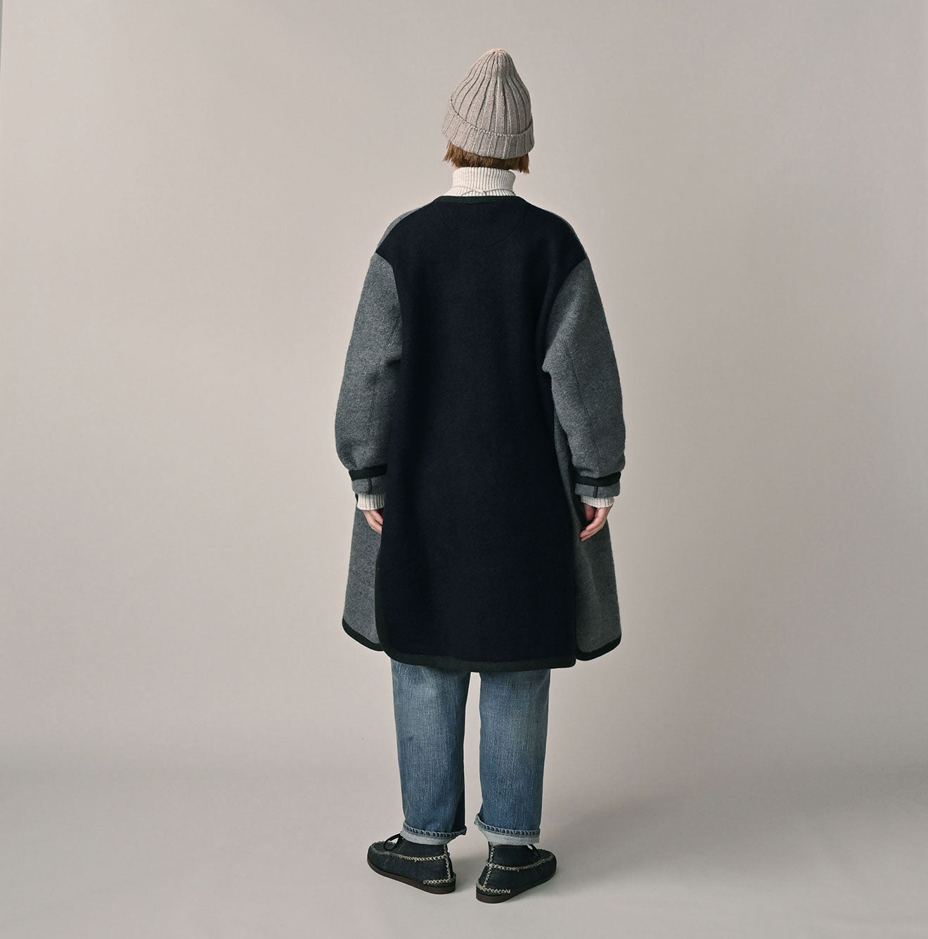 Crazy Boiled Wool Knit Tyrolean Coat Female Model