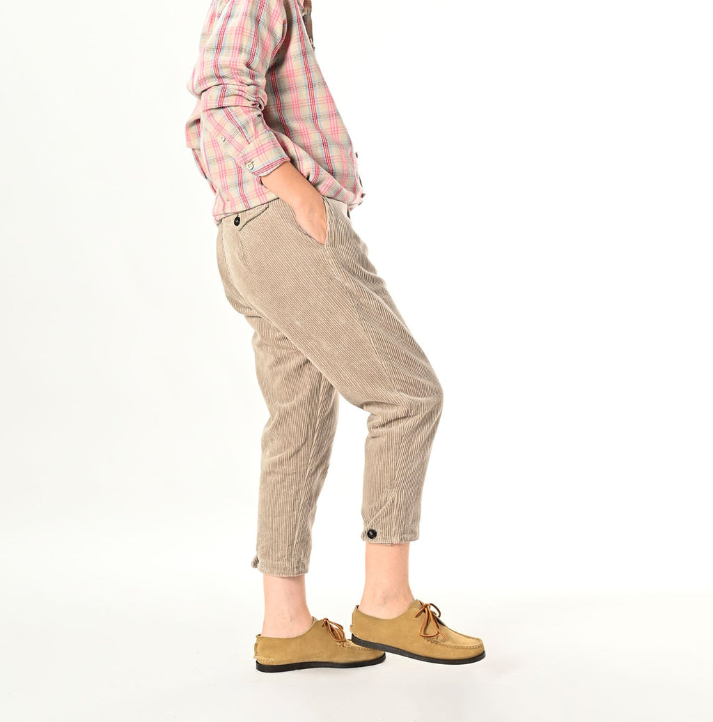 Selvedge Corduroy 908 Joppan Female Model