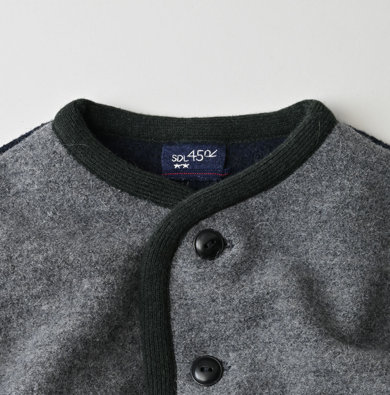 Crazy Boiled Wool Knit Tyrolean Cardigan Detail