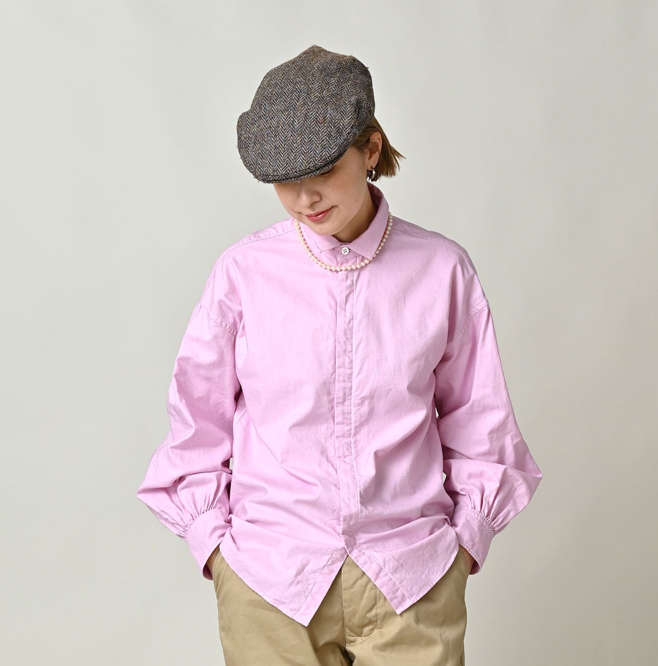 Supima OX Petit Collar Long Sleeve Coupé Shirt Female Model